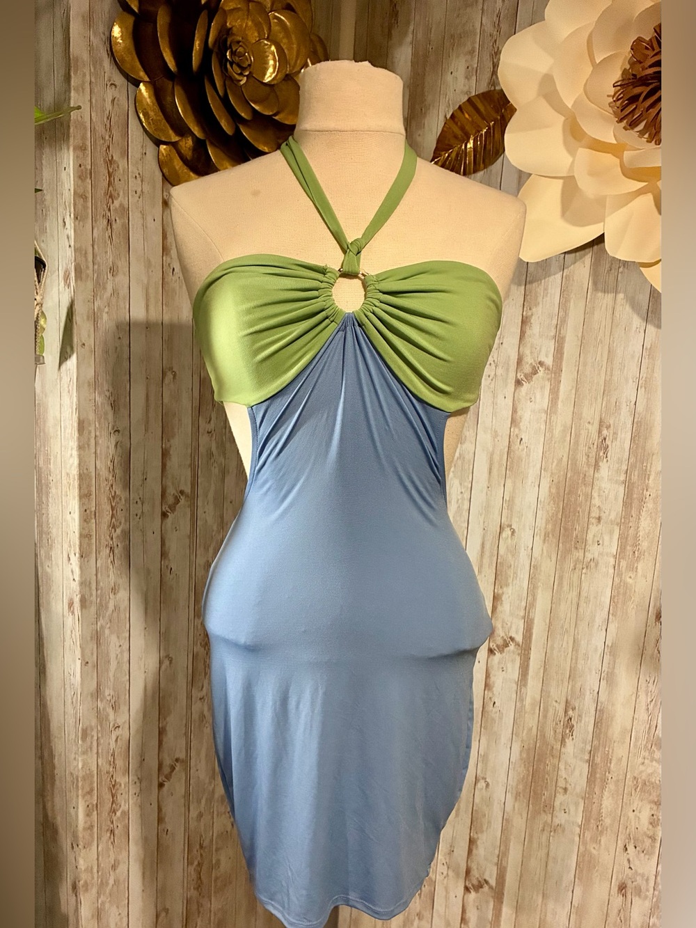 Fashion Nova Green and Blue One-Shoulder Bandeau dress. Can be worn two ways.